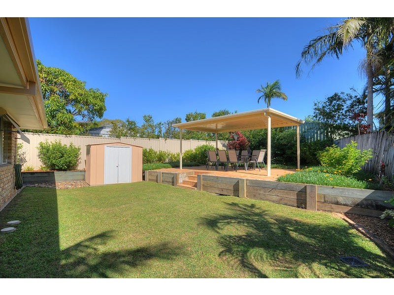 2 / 9 Valmai Court, Burleigh Waters QLD 4220