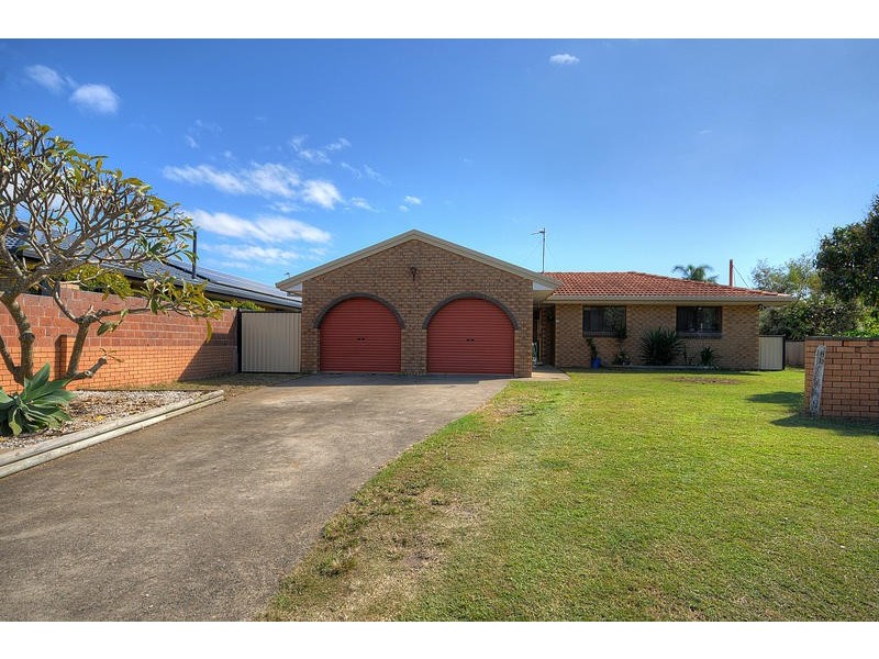 24 Seahawk Crescent, Burleigh Waters QLD 4220