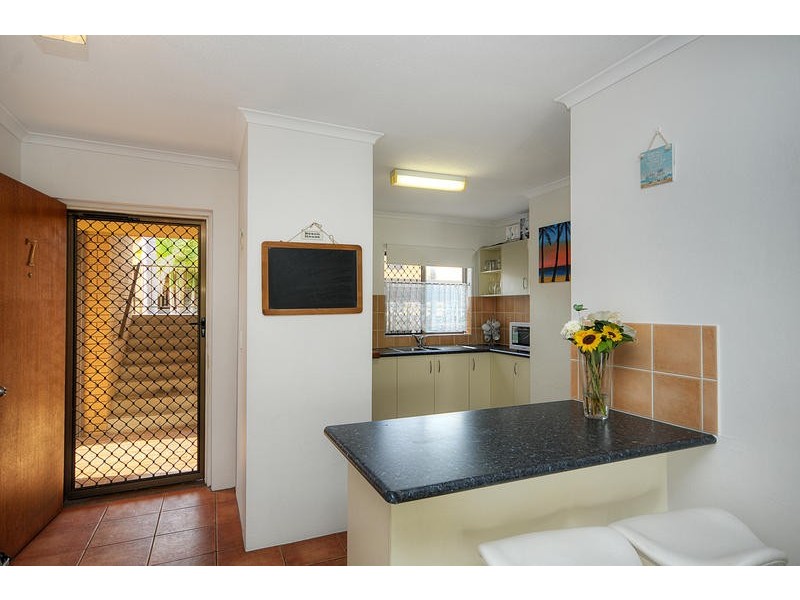 7 / 20 Barbet Place, Burleigh Waters QLD 4220