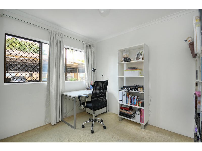 7 / 20 Barbet Place, Burleigh Waters QLD 4220