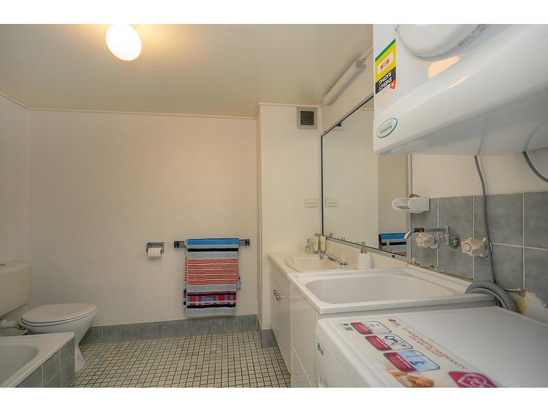 7 / 20 Barbet Place, Burleigh Waters QLD 4220