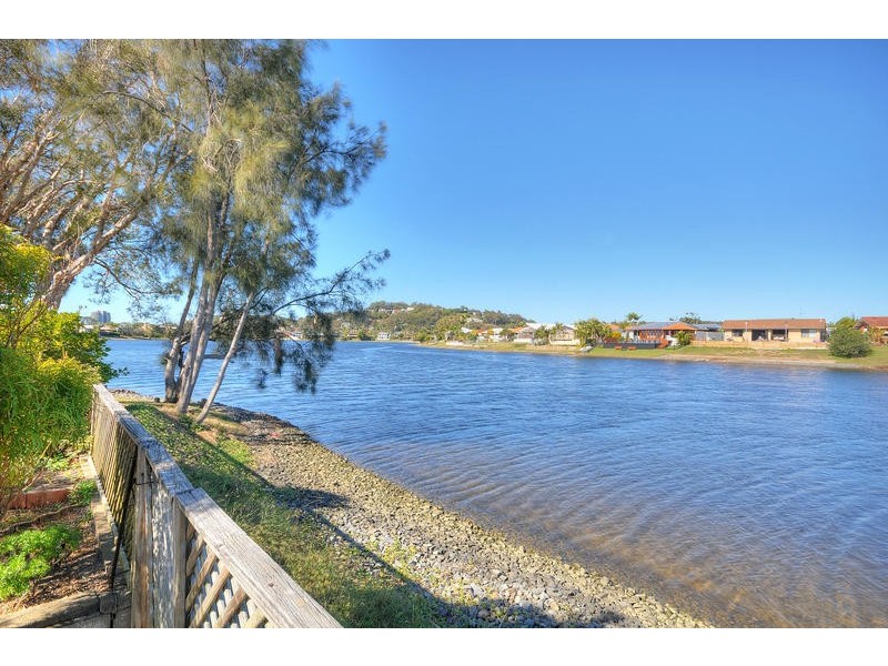 34 Jabiru Avenue, Burleigh Waters QLD 4220