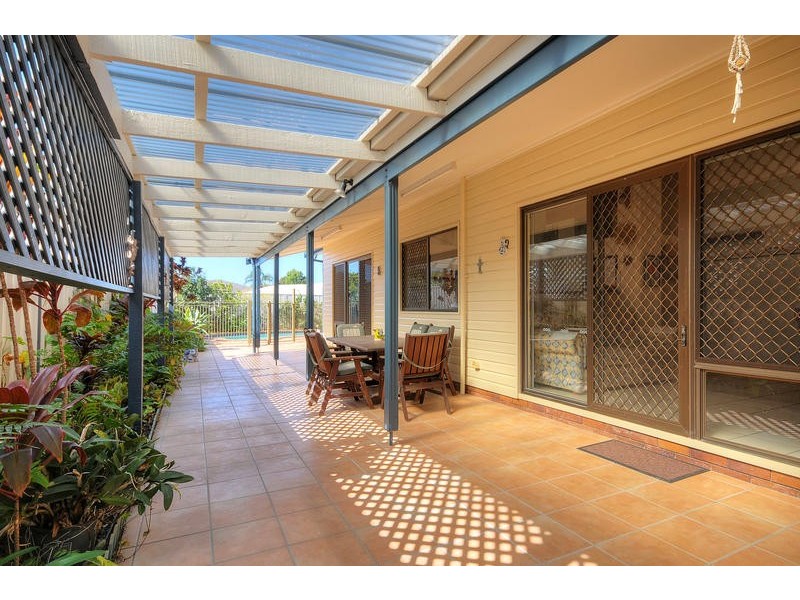 17 Avocet Avenue, Burleigh Waters QLD 4220