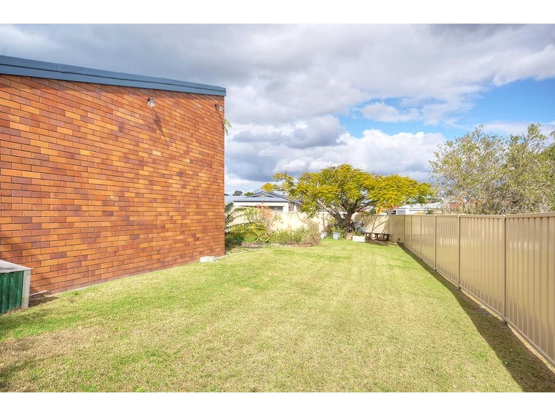 17 Avocet Avenue, Burleigh Waters QLD 4220