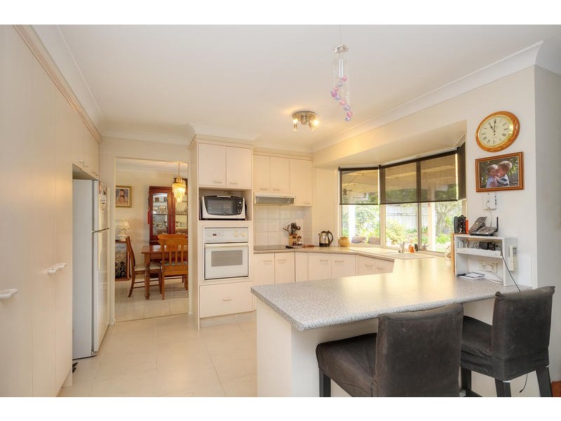 21 Oakland Court, Burleigh Waters QLD 4220