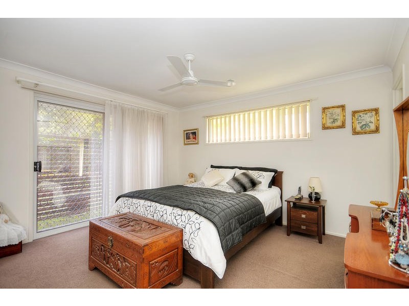 21 Oakland Court, Burleigh Waters QLD 4220