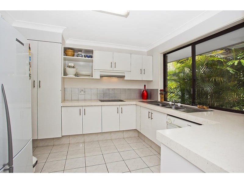 7 Treeview Drive, Burleigh Waters QLD 4220