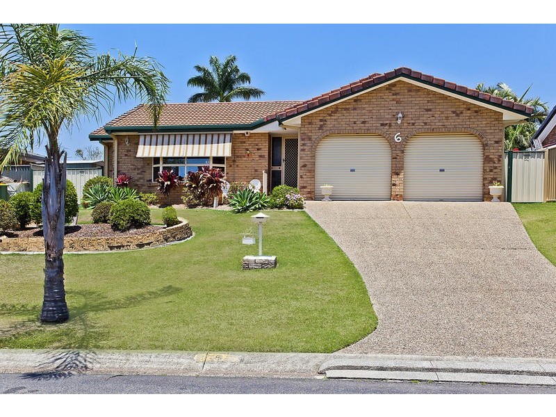 6 Maple Court, Burleigh Waters QLD 4220