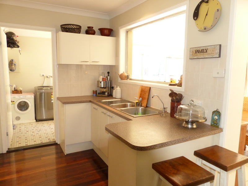 40 Forrest Avenue, Molendinar QLD 4214