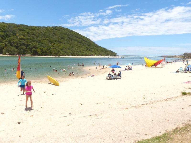 1 / 34 Twenty Sixth Avenue, Palm Beach QLD 4221