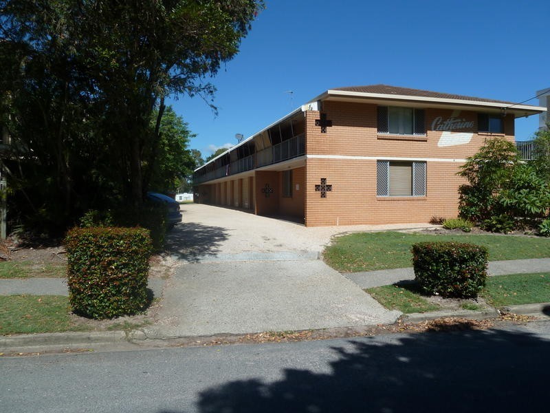 8 / 6 Mawarra Street, Palm Beach QLD 4221