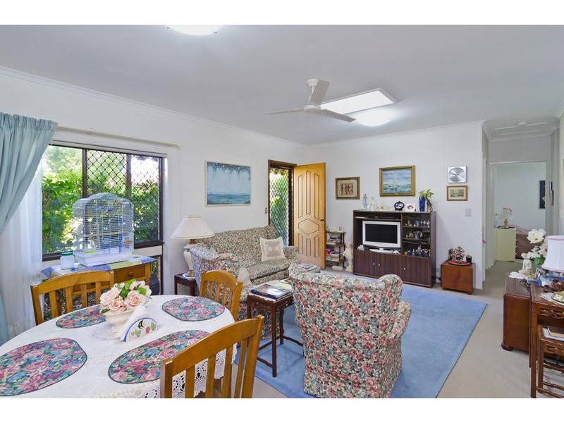 11 Araucaria Way, Elanora QLD 4221