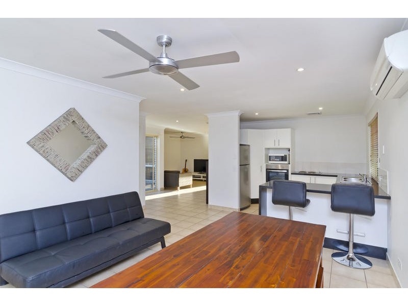 17 Nozomi Street, Burleigh Waters QLD 4220