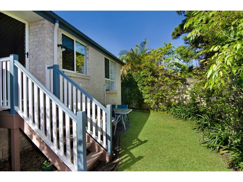5 /27 Tallebudgera Creek Road, Burleigh Heads QLD 4220