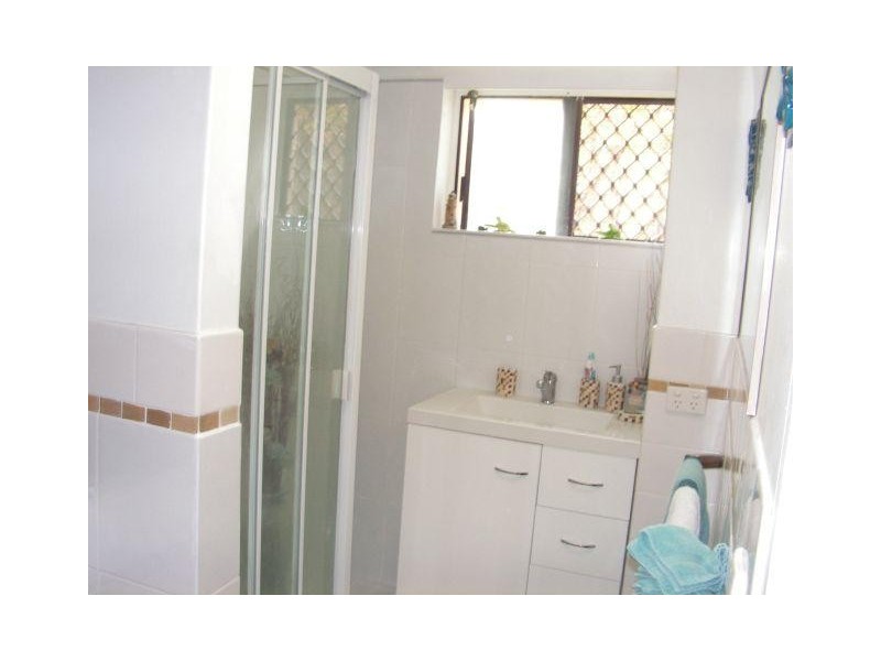 1/ 3 Lind Avenue, Palm Beach QLD 4221