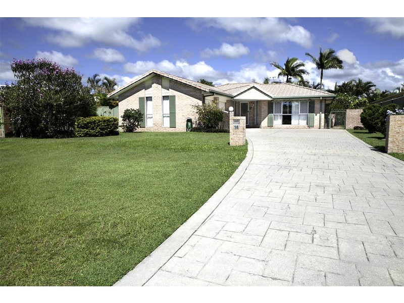 18 Bergamont Street, Elanora QLD 4221