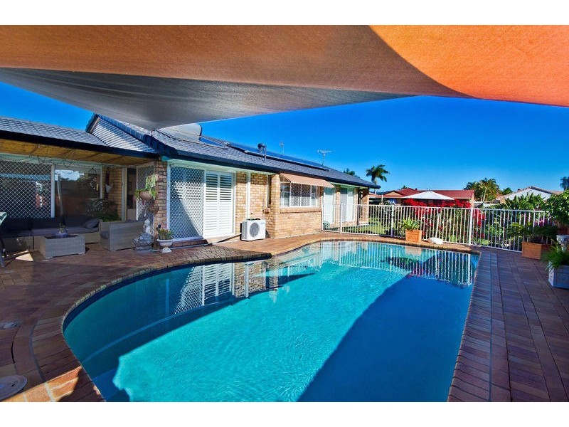 14 Damson Place, Elanora QLD 4221