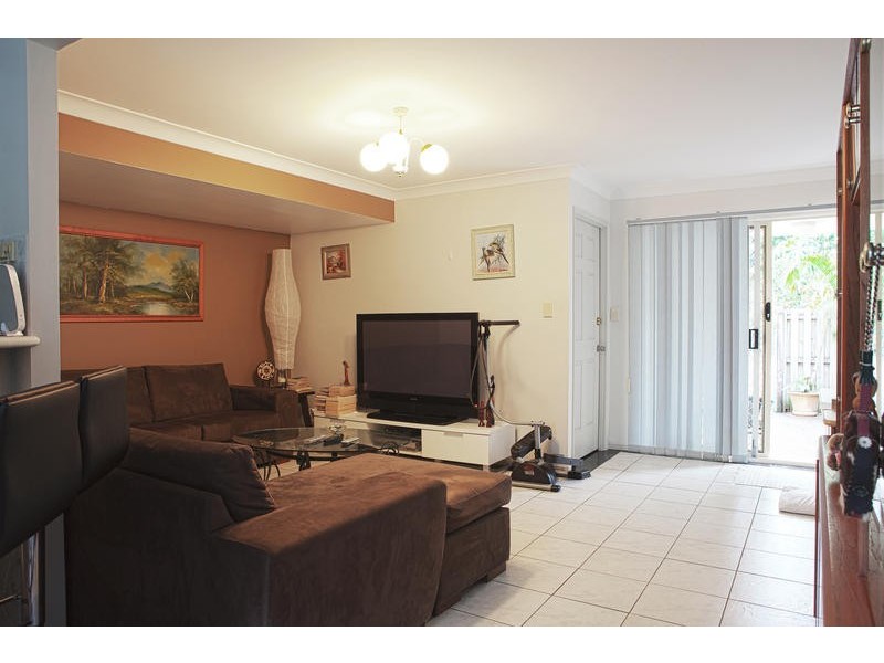 3 / 17 Cupania Place, Elanora QLD 4221