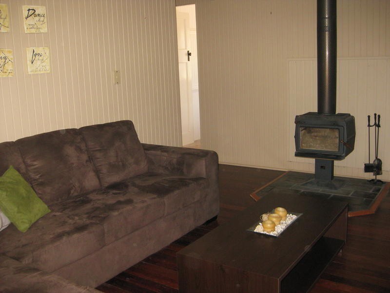 59 Taylor West Street, Murgon QLD 4605