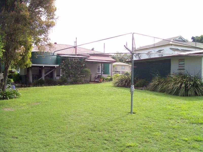 59 Taylor West Street, Murgon QLD 4605