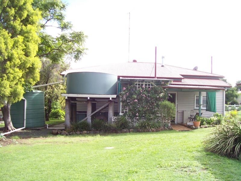 59 Taylor West Street, Murgon QLD 4605