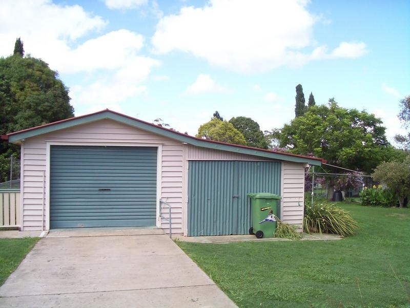 59 Taylor West Street, Murgon QLD 4605