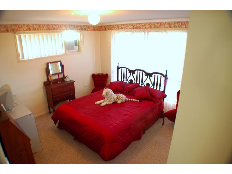 68 Clearview Avenue, Thabeban QLD 4670