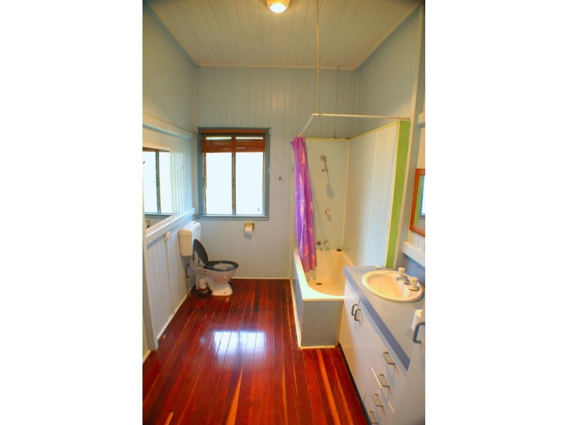 21 Steuart Street, Bundaberg North QLD 4670