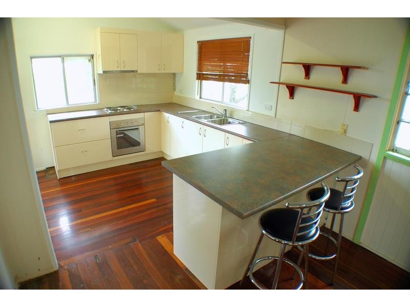 21 Steuart Street, Bundaberg North QLD 4670