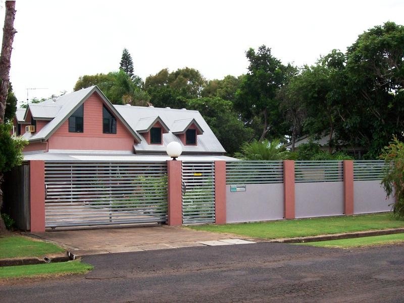 32 Holland Street, Bargara QLD 4670