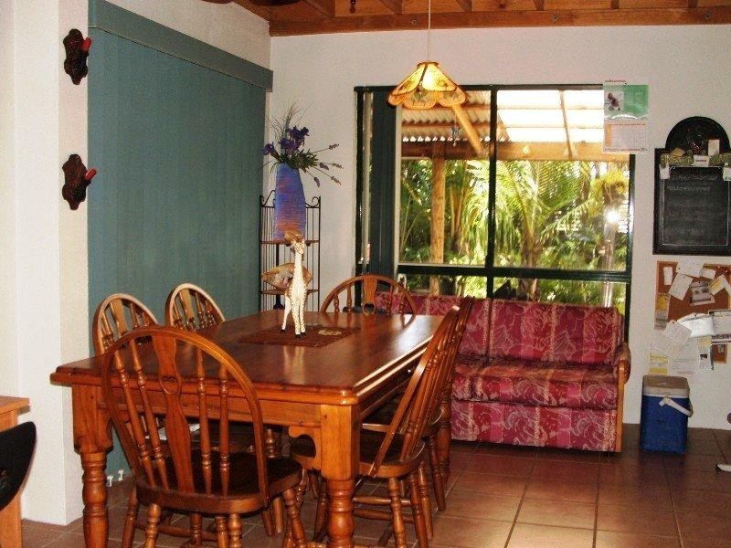 32 Holland Street, Bargara QLD 4670