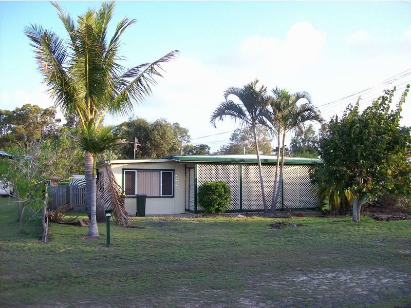 50 Mitchell Street, Elliott Heads QLD 4670