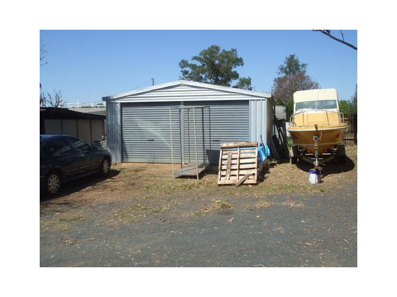 14 Lyons Street, Mundubbera QLD 4626