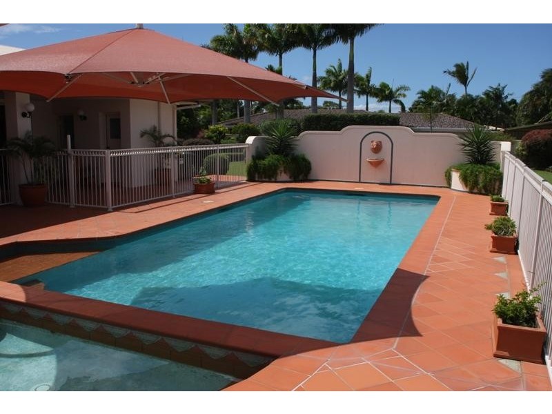 40 Avenell Street, Avenell Heights QLD 4670