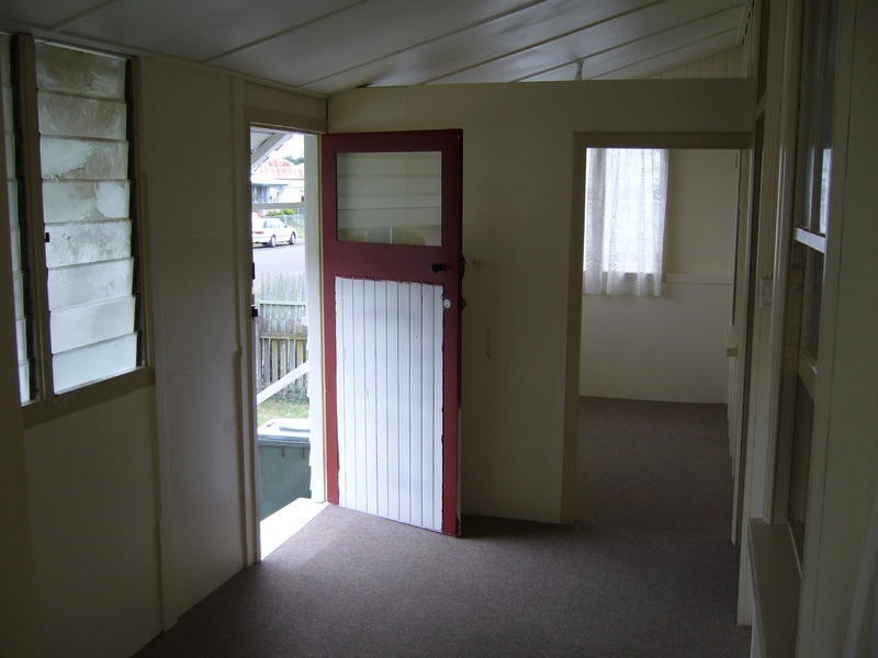 9 Kent Street, Bundaberg East QLD 4670