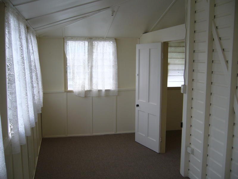 9 Kent Street, Bundaberg East QLD 4670