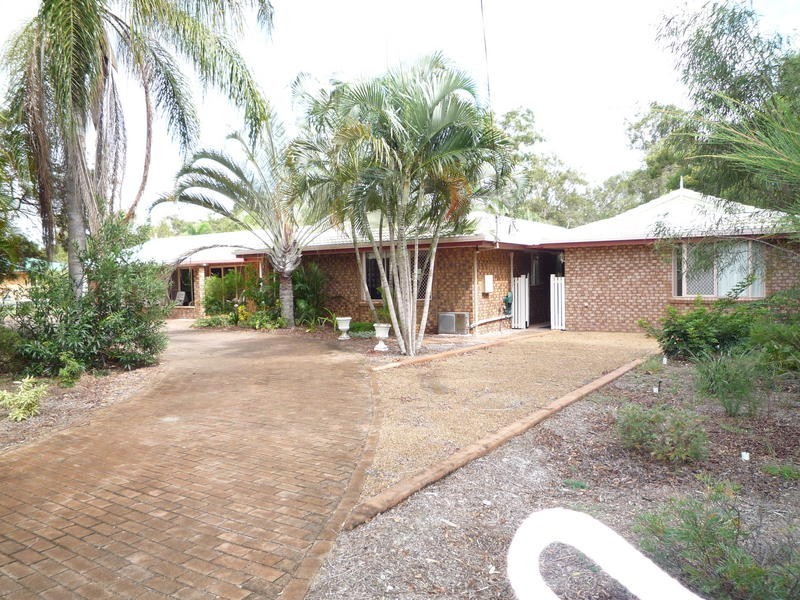 27 Cockatoo Crescent, Gooburrum QLD 4670