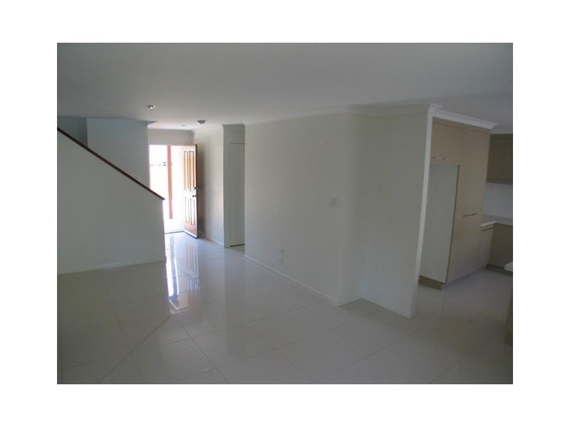 2 99 Woondooma Street, Bundaberg West QLD 4670
