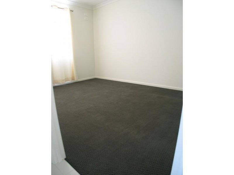2 99 Woondooma Street, Bundaberg West QLD 4670
