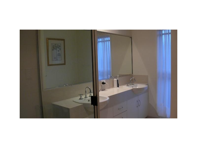 7 Trinity Close, Bargara QLD 4670