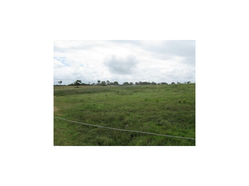 357 Dahls Road, Calavos QLD 4670