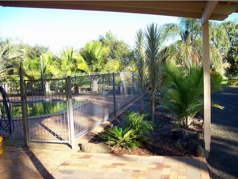 1284 Elliott Heads Road, Woongarra QLD 4670