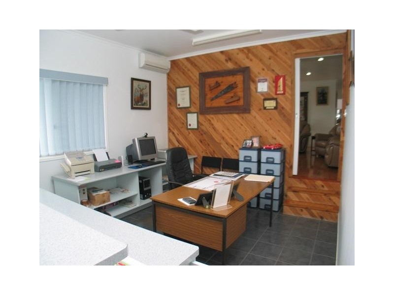 15 Cummins Street, Bundaberg North QLD 4670