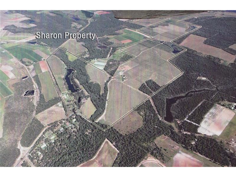 92 Kenzlers Road, Sharon QLD 4670