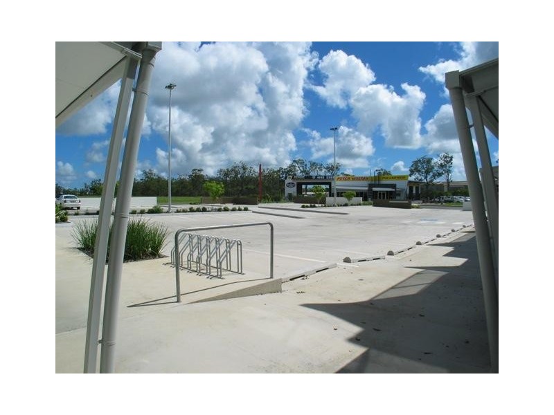 4 4 Phoebe Crescent, Kensington QLD 4670