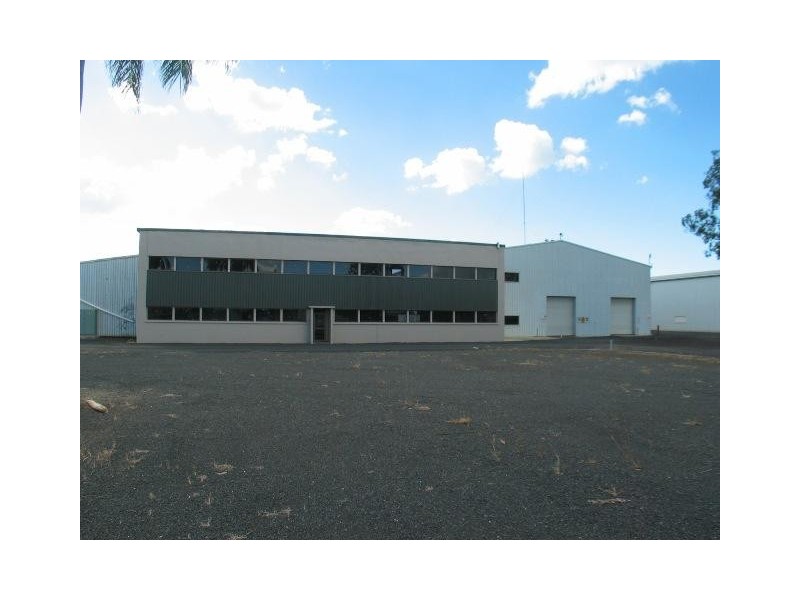 1 47,51,5 Hanbury Street, Bundaberg North QLD 4670