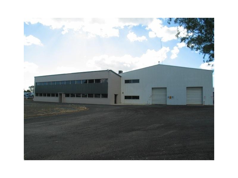 1 47,51,5 Hanbury Street, Bundaberg North QLD 4670