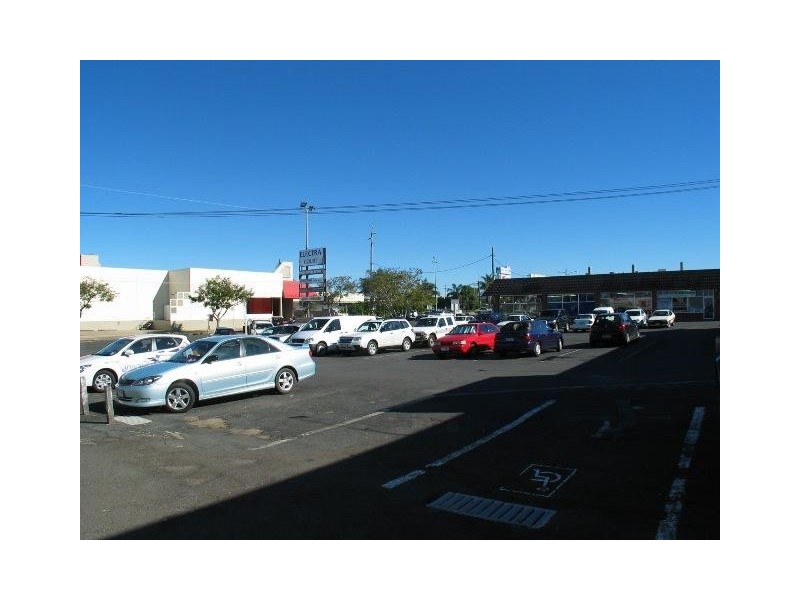 Shops 2 & 3/ 19 Electra Street, Bundaberg Central QLD 4670