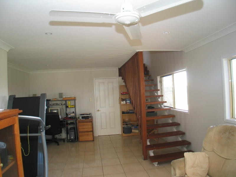7 Emperor Drive, Elliott Heads QLD 4670