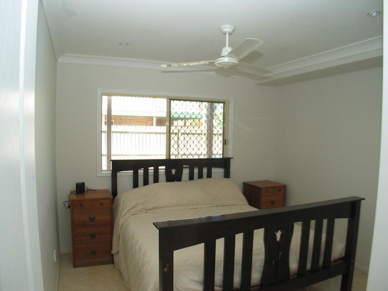 7 Emperor Drive, Elliott Heads QLD 4670